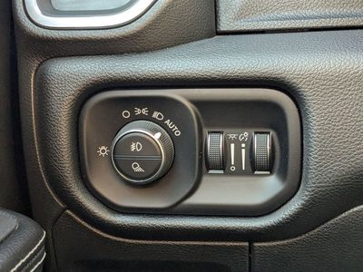 2025 Ram 1500 — photo 21 view
