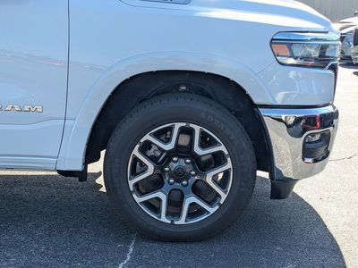 2025 Ram 1500 — photo 11 view