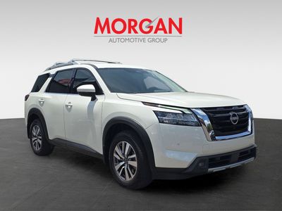 2022 Nissan Pathfinder - Photo 2