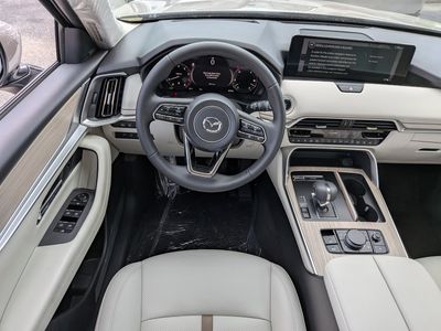 2026 Mazda CX-90 - Photo 17
