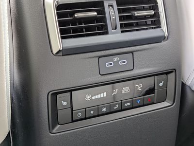 2026 Mazda CX-90 - Photo 15