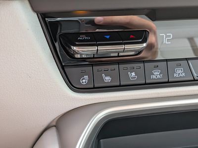 2026 Mazda CX-90 - Photo 30