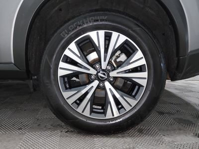 2023 Nissan Rogue — photo 10 view