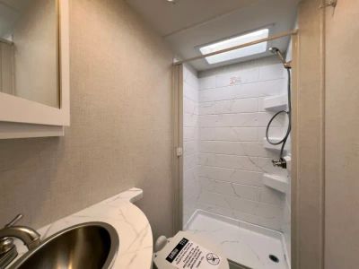 2027 Thor Motor Coach CHATEAU — photo 16 view