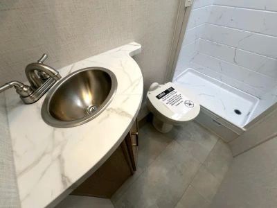 2027 Thor Motor Coach CHATEAU — photo 17 view