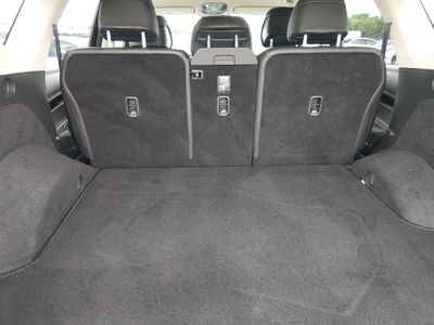 2025 Genesis GV80 — photo 11 view