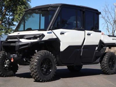 2026 Can-Am® Defender MAX Limited HD11 — front three-quarter view