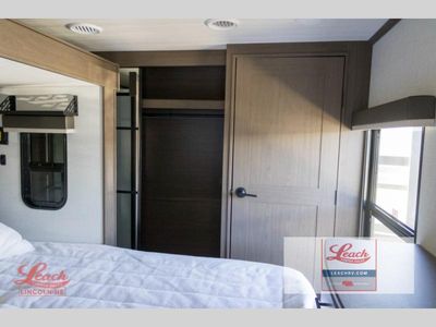 2026 Cougar 316RLS - Photo 12
