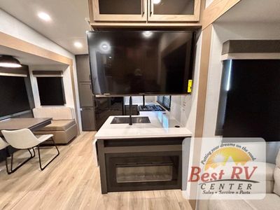 2026 Forest River RV Rockwood Signature — photo 22 view