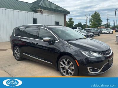 2017 Chrysler Pacifica Limited in Brilliant Black Crystal Pearlcoat — front three-quarter view