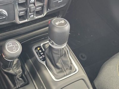 2026 Jeep Wrangler — photo 29 view