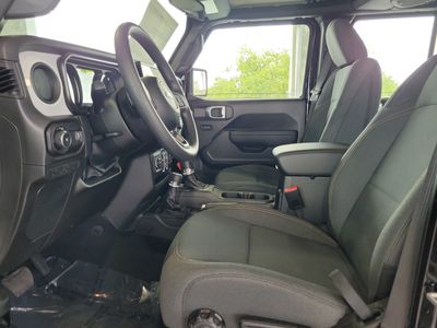 2026 Jeep Wrangler — photo 17 view