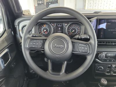 2026 Jeep Wrangler — photo 22 view