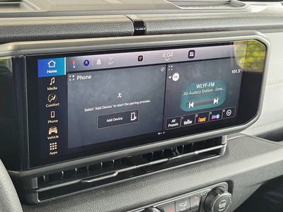 2026 Jeep Wrangler — photo 25 view