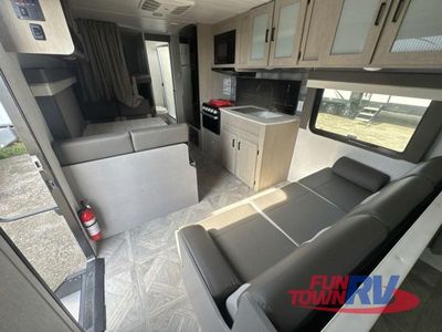2024 Forest River RV Salem Cruise Lite — photo 17 view