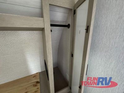 2024 Forest River RV Salem Cruise Lite — photo 38 view
