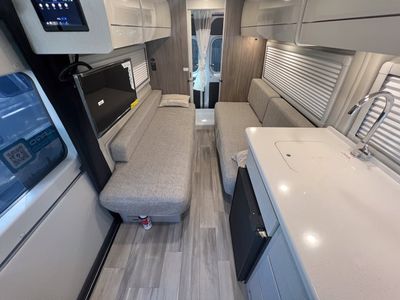2026 Thor Motor Coach TELLARO - Photo 3