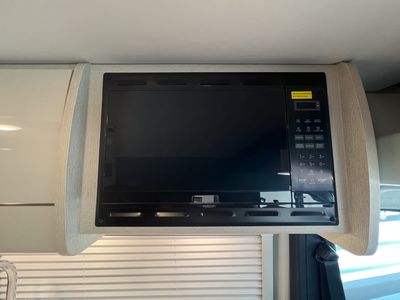 2026 Thor Motor Coach TELLARO - Photo 8