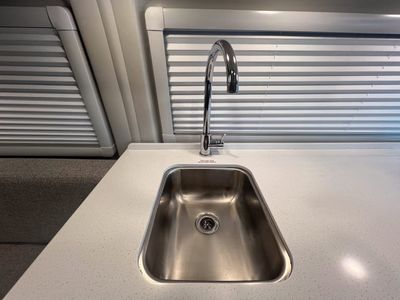 2026 Thor Motor Coach TELLARO - Photo 9