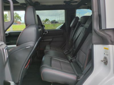 2026 Ford Bronco — photo 13 view