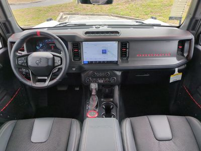 2026 Ford Bronco — photo 14 view