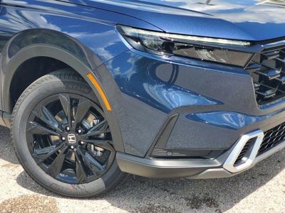 2026 Honda CR-V Hybrid — side profile view