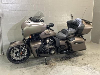 2025 Indian Motorcycle Roadmaster PowerPlus Dark Horse 112 w/PowerBand Nara Bronze Smoke - Photo 11