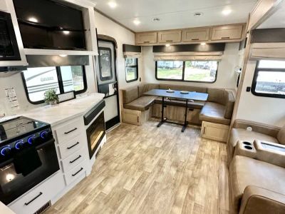 2023 Keystone Rv Arcadia 293SLRD — photo 10 view