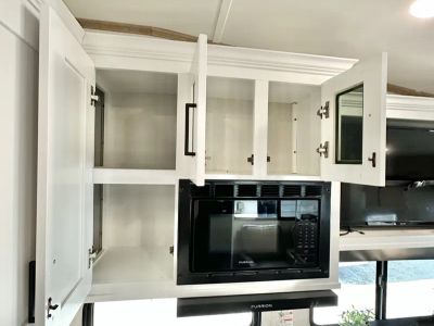 2023 Keystone Rv Arcadia 293SLRD — photo 8 view
