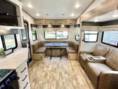 2023 Keystone Rv Arcadia 293SLRD — photo 18 view