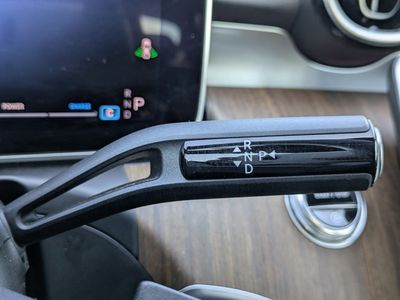 2025 Mercedes-Benz C-Class — photo 21 view