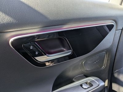 2025 Mercedes-Benz C-Class — photo 14 view