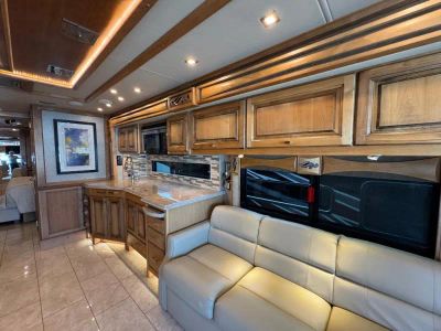 2019 Tiffin Motorhomes Phaeton - Photo 29
