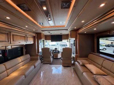2019 Tiffin Motorhomes Phaeton - Photo 13