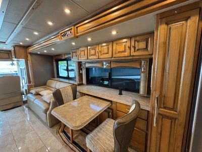 2019 Tiffin Motorhomes Phaeton - Photo 17