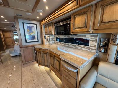 2019 Tiffin Motorhomes Phaeton - Photo 30
