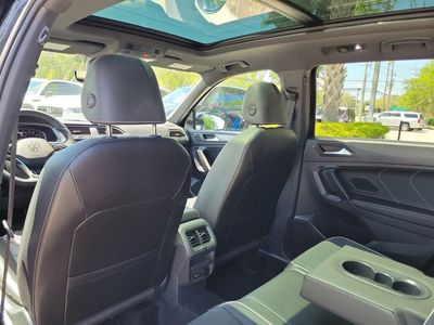 2024 Volkswagen Tiguan — photo 11 view