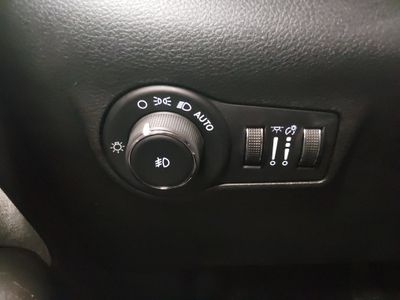 2024 Jeep Compass - Photo 13
