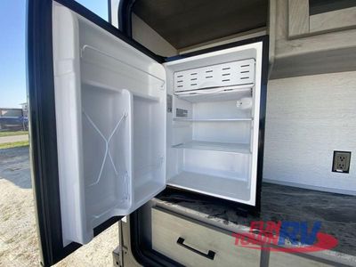 2022 Dutchmen RV Kodiak Ultra-Lite - Photo 19