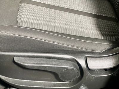 2023 Kia Sorento — photo 13 view