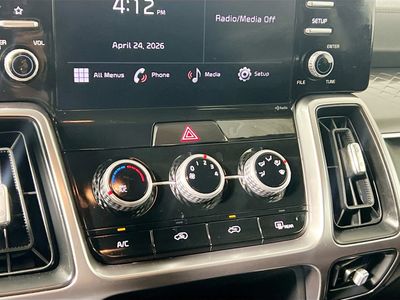 2023 Kia Sorento — photo 22 view
