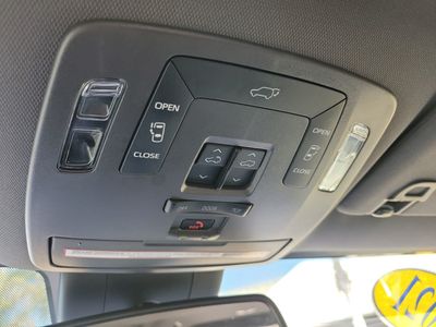 2021 Toyota Sienna — photo 18 view