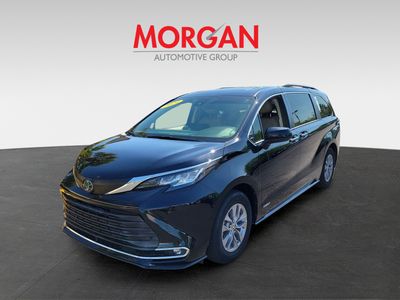 2021 Toyota Sienna — photo 8 view