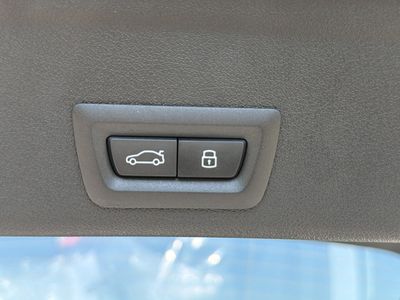 2026 BMW X6 — photo 12 view
