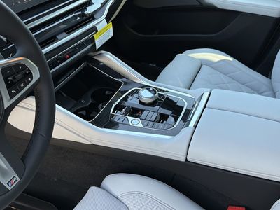 2026 BMW X6 — photo 23 view