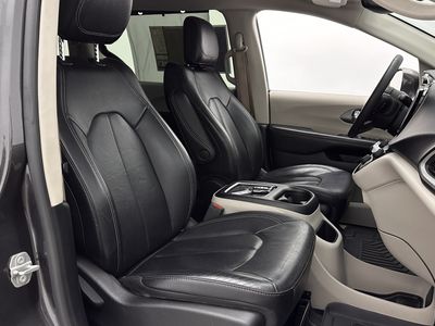 2022 Chrysler Pacifica - Photo 34