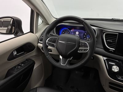 2022 Chrysler Pacifica - Photo 24