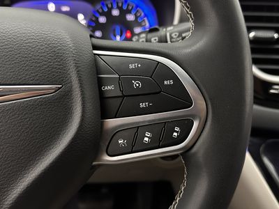 2022 Chrysler Pacifica - Photo 17