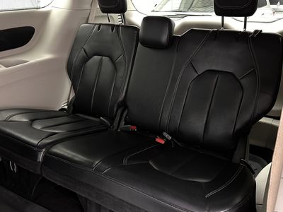 2022 Chrysler Pacifica - Photo 28
