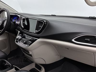 2022 Chrysler Pacifica - Photo 33